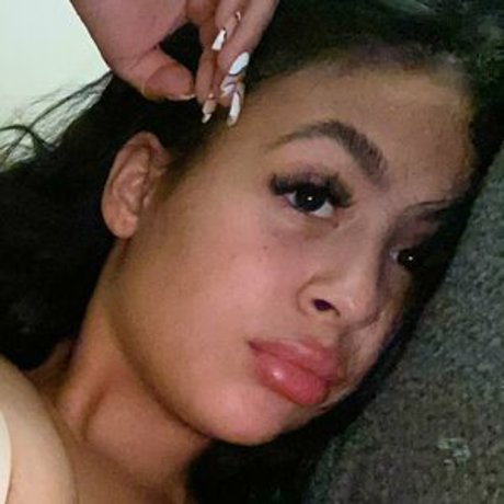 Kaylina Eileen model nice image