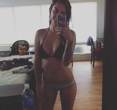 Geo Antoinette perfect actress photo