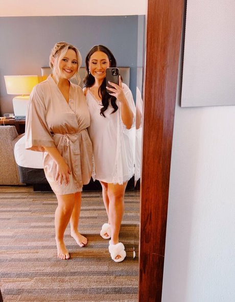 Olivia H pornstar adult photo