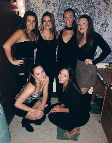 Olivia H top actress photo