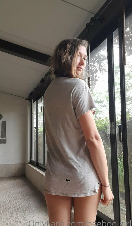 beeboo girl star erotic images