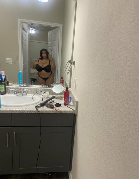 Grxceuncensored model perfect galleries