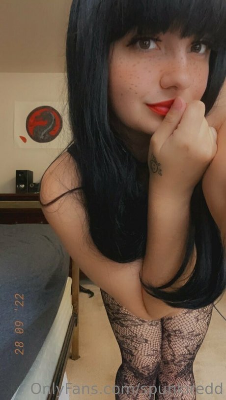 spunkiredd exclusive model images