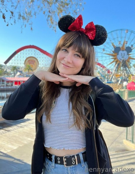 Penny Arcade_ model beautiful picture