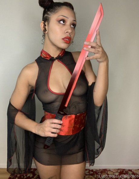 The Lovely Luna porn star pictures