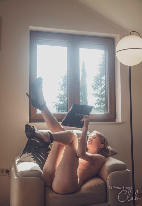 Lilbiii Sashatman pornstar pictures