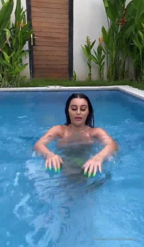 Mikaela Testa star hd pics