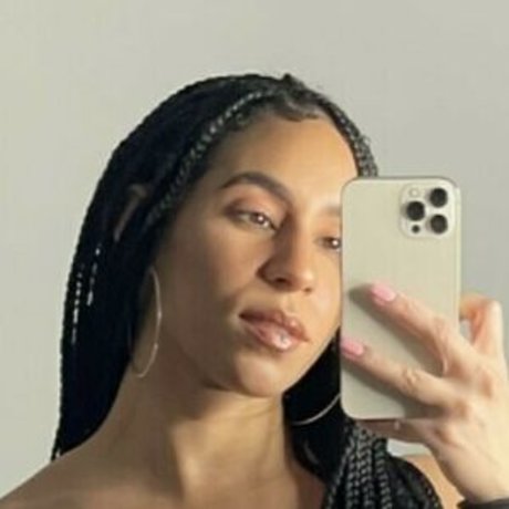 Playwithdkn sexy pornstar image