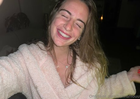 Hannahlouu pornstar nice photo