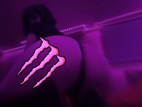 tsund3r3gf nude pornstar picture