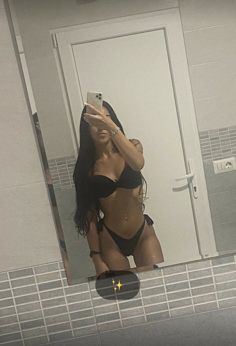 Madalina Mates star adult gallery