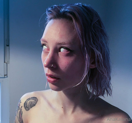 AnaKatana free star gallery