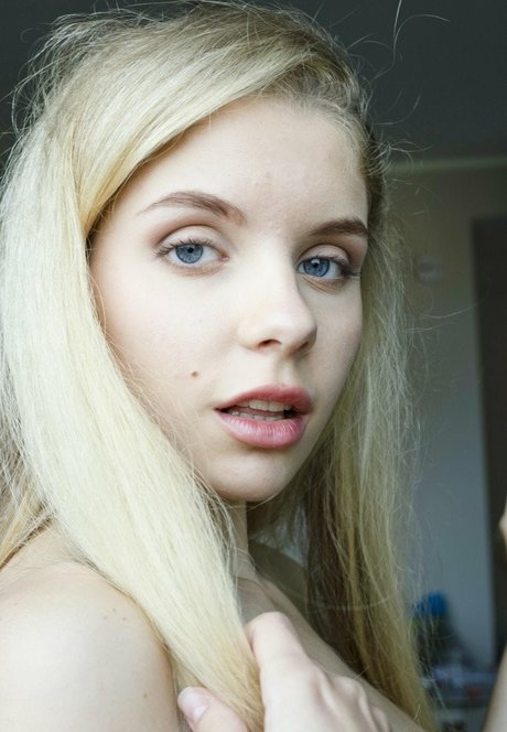 Samadhi Amor high quality model pics