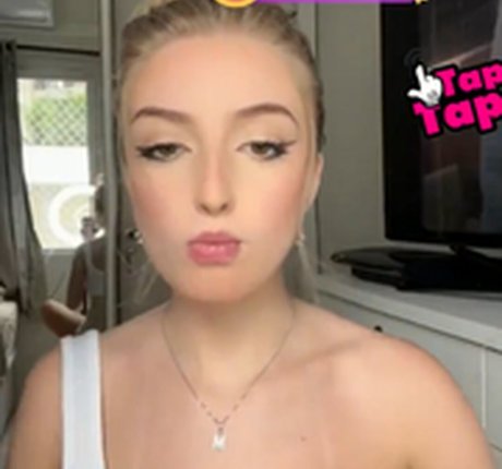 milenaagoms star perfect photo