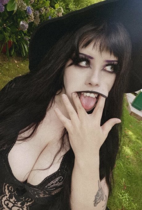 morguecat actress galleries