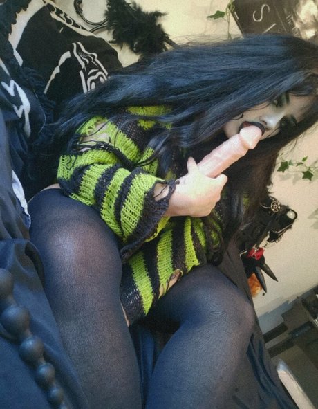 morguecat model porn photo