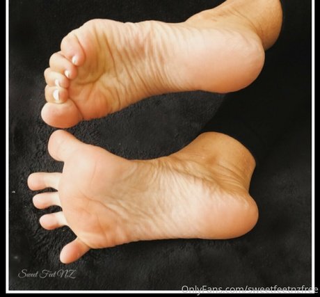 sweetfeetnzfree star hot picture
