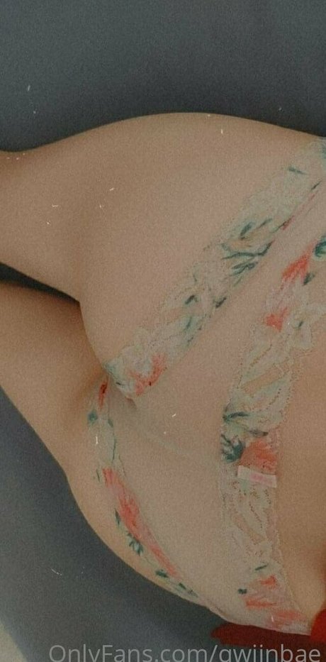 qwiinbae pornstar nice pics