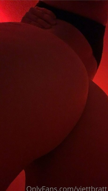 viettbratt pornstar hot gallery