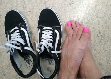 barefootworshiped best pornstar pictures