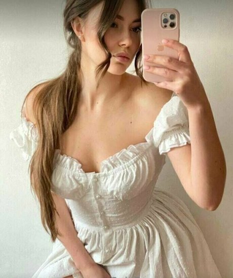 aria xxx pornstar hot pic