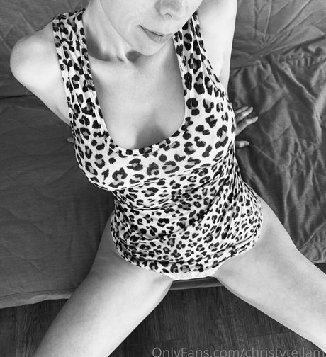 christytellam model free images