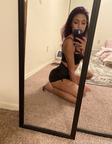 Vanbrooke high quality model images