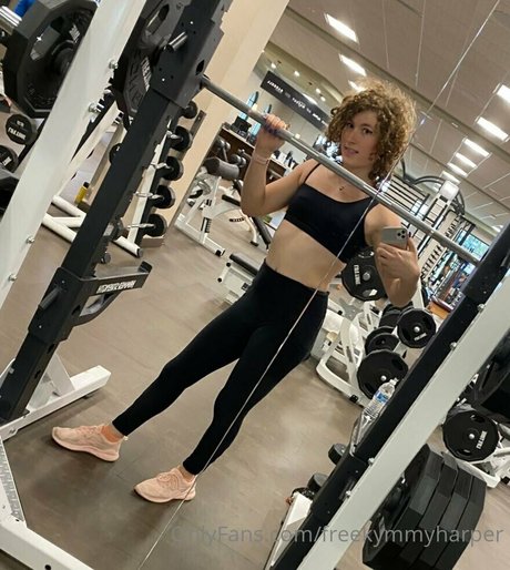 freekymmyharper pretty pornstar photo