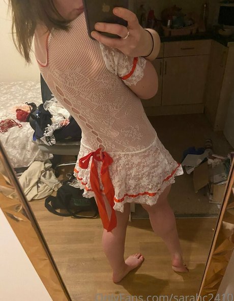 sarahc2410 erotic actress images