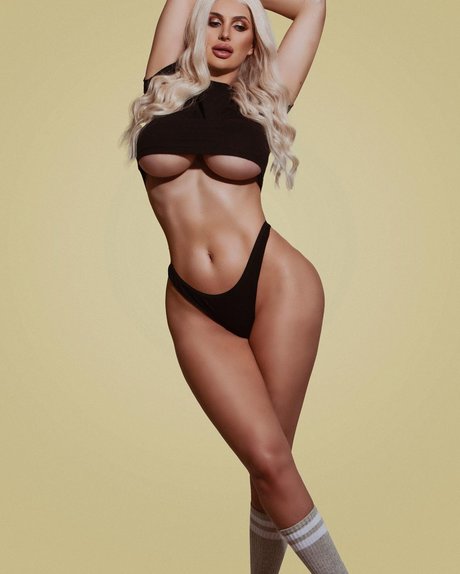 Laura Blake Hahnel sexy pornstar picture