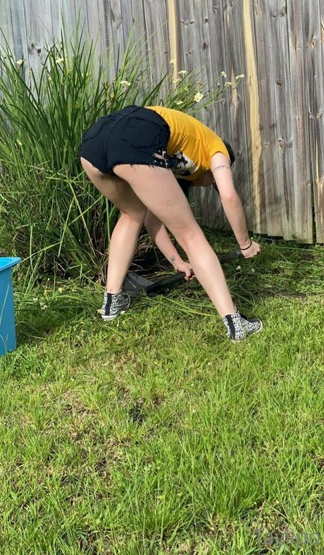 taylipo best actress image