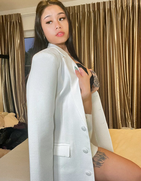 lunayue model hot galleries