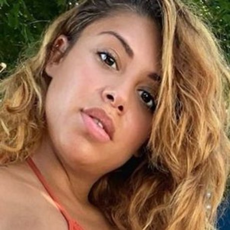 Brilliantly divine best actress image