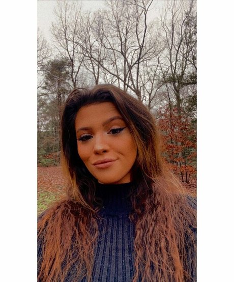 Kaylee Burnett star hd pic