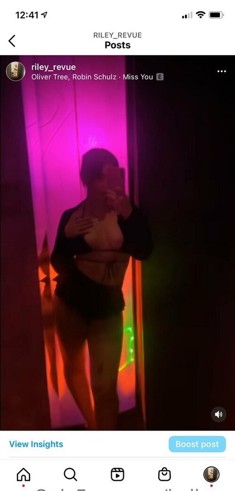 isrileyy hot actress image