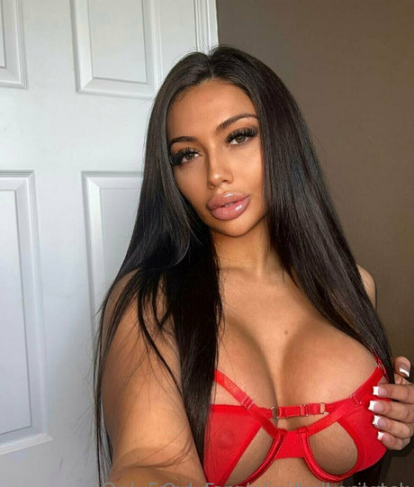 bellasfreepage xxx star image