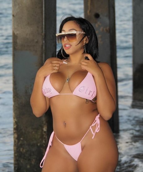 cristina celii perfect model image