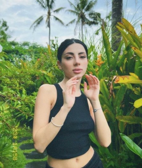 Sevinch Salmanova xxx model picture