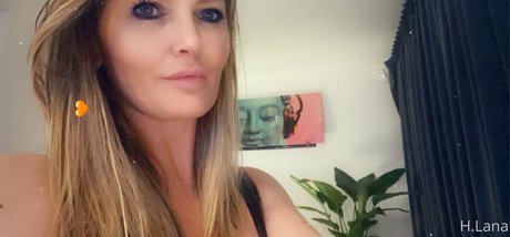 anallxx model naked gallery