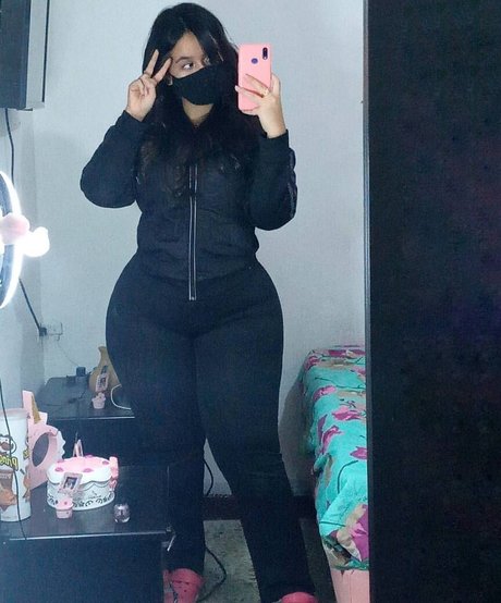 Michel Usuga pornstar nude archive