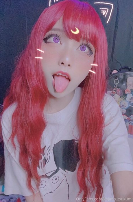 kojima tsukumi nude model picture