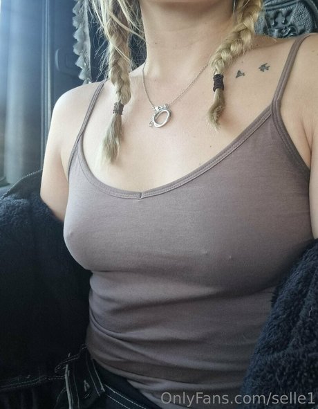 selle1 model porn photo