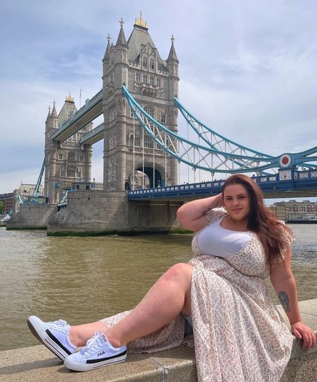 Babu Vale top model photos