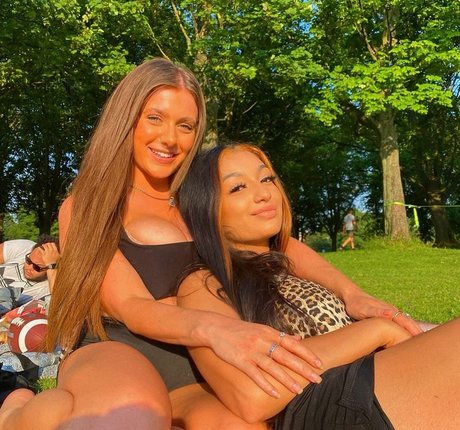 Beth G pornstar sexy archive