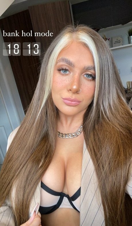 Beth G model porn img