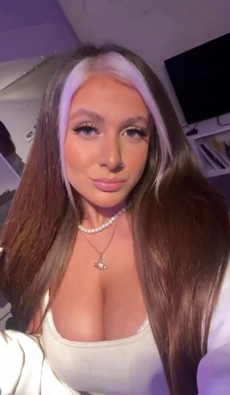 Beth G xxx actress gallery