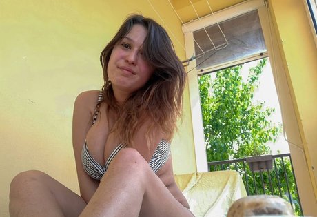 ileniatenaa free star gallery