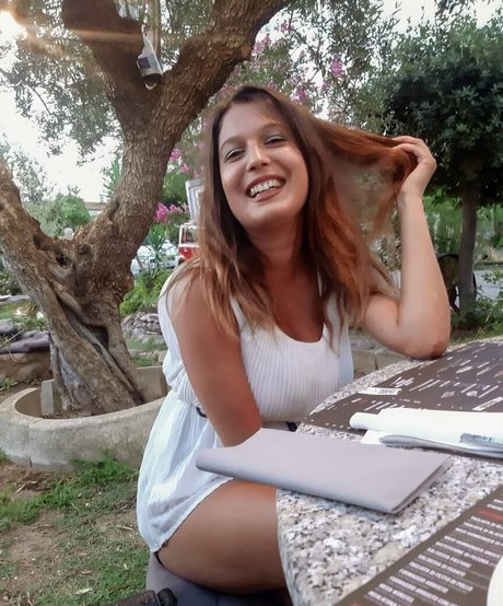 ileniatenaa nude actress archive