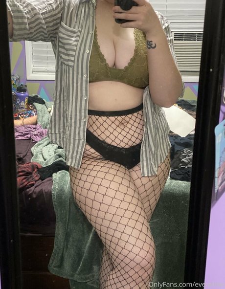 eve white model pretty galleries