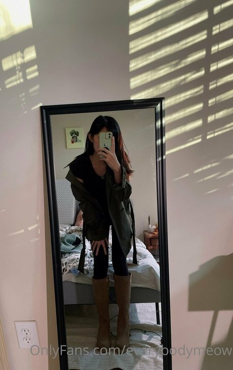 everybodymeow pornstar nude pictures